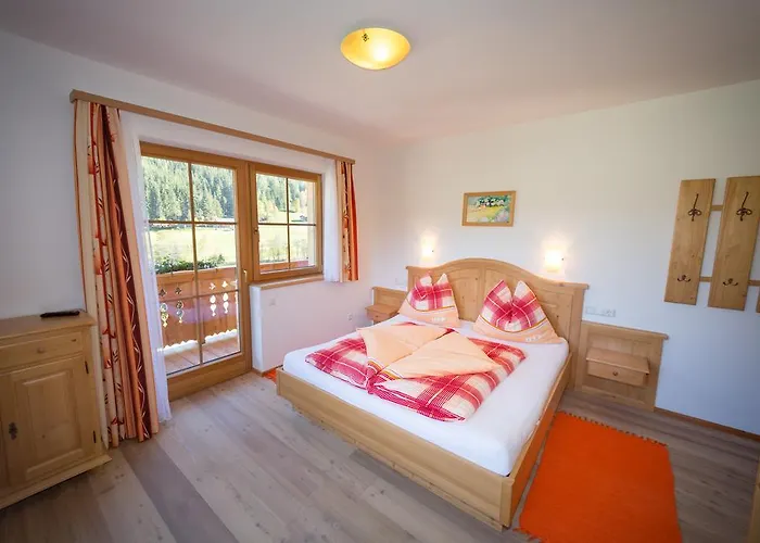 Rojerhof Çiftlik konaklama *